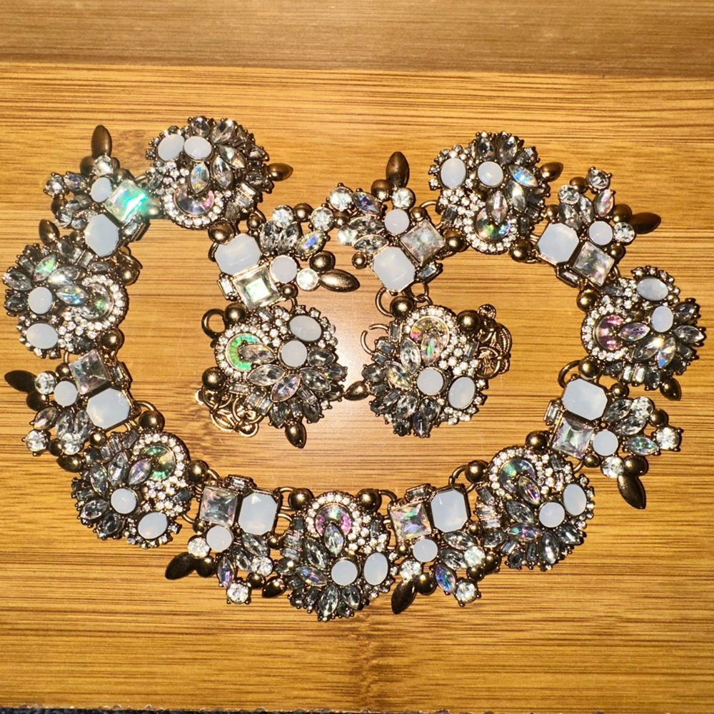 Assorted Black / Gold / Silver Costume Jewelry / Drag Jewelry